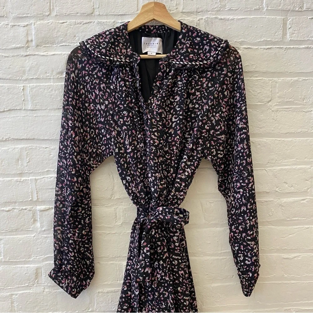 The Shirt‎ by Rochelle Behrens || Taylor Belted Collar Mini Dress Floral Leopard